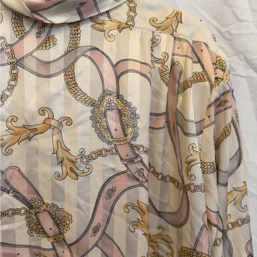 Vintage Evan Picone Cream Satin Tie-Neck Blouse with Pink & Gold Chain Print - Picture 9 of 10